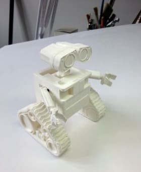 Фігурка робота, надрукована на 3D принтері